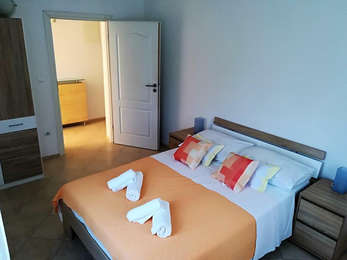 Apartman Rosanda 1 Premuda Ngoại thất bức ảnh