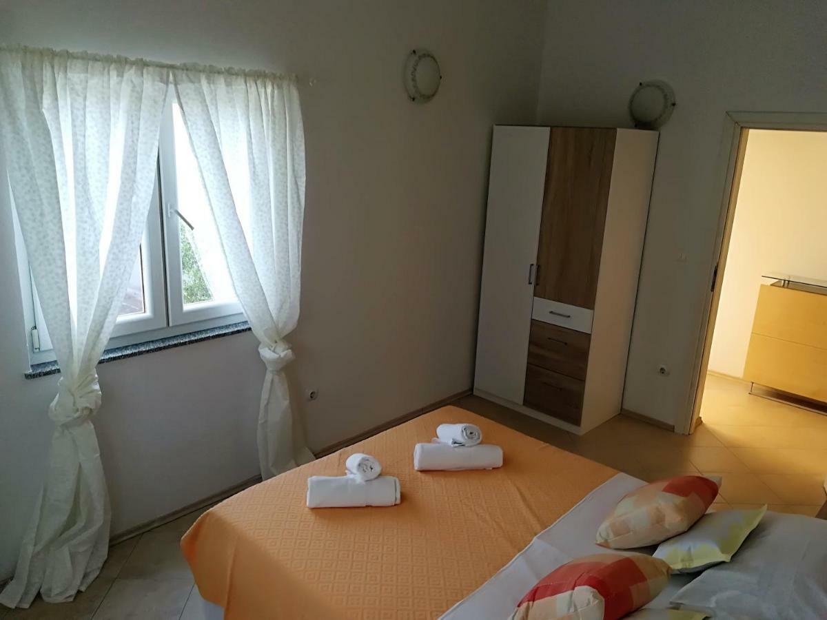 Apartman Rosanda 1 Premuda Ngoại thất bức ảnh